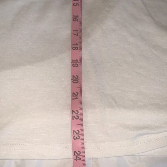 Shein Curve 4XL White Top With Crochet V-Neck & Pom-Pom Trimmed Sleeves - Picture 8 of 9